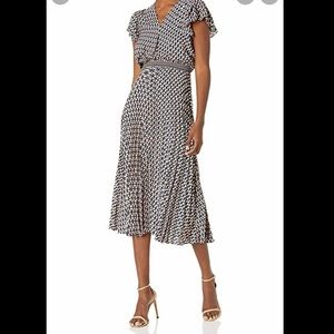 MAX STUDIO Flutter Sleeve Pleated Skirt Printed Midi Dress